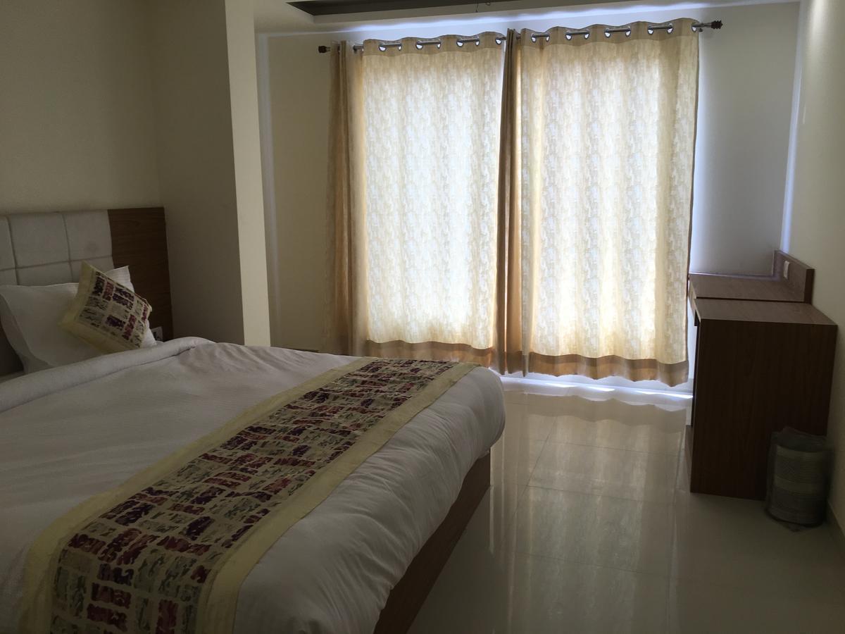 Hotel Airport D'Capitol 新德里 外观 照片