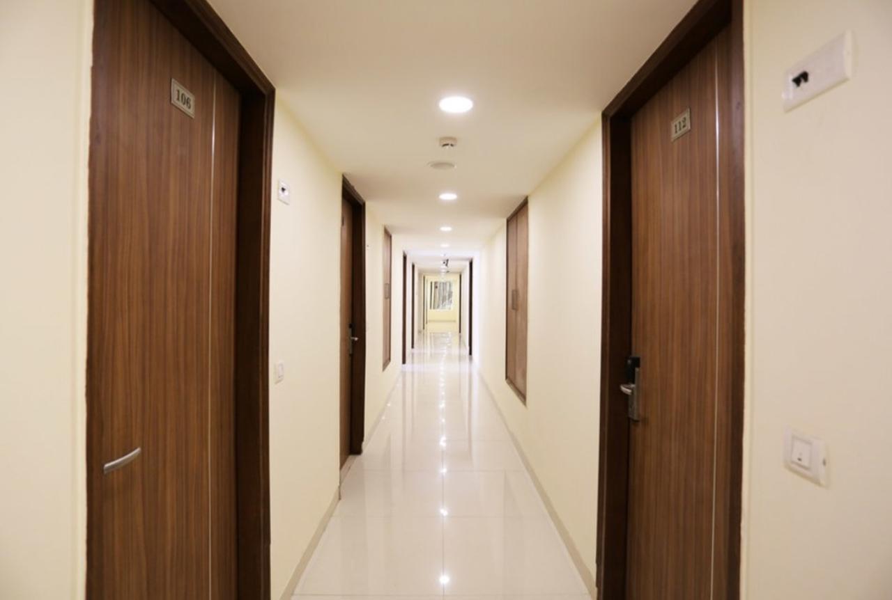 Hotel Airport D'Capitol 新德里 外观 照片