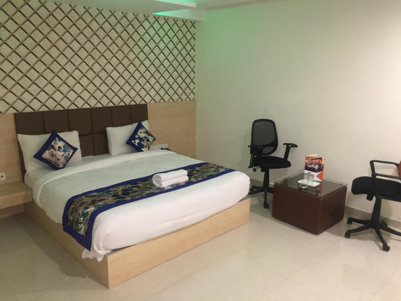 Hotel Airport D'Capitol 新德里 外观 照片