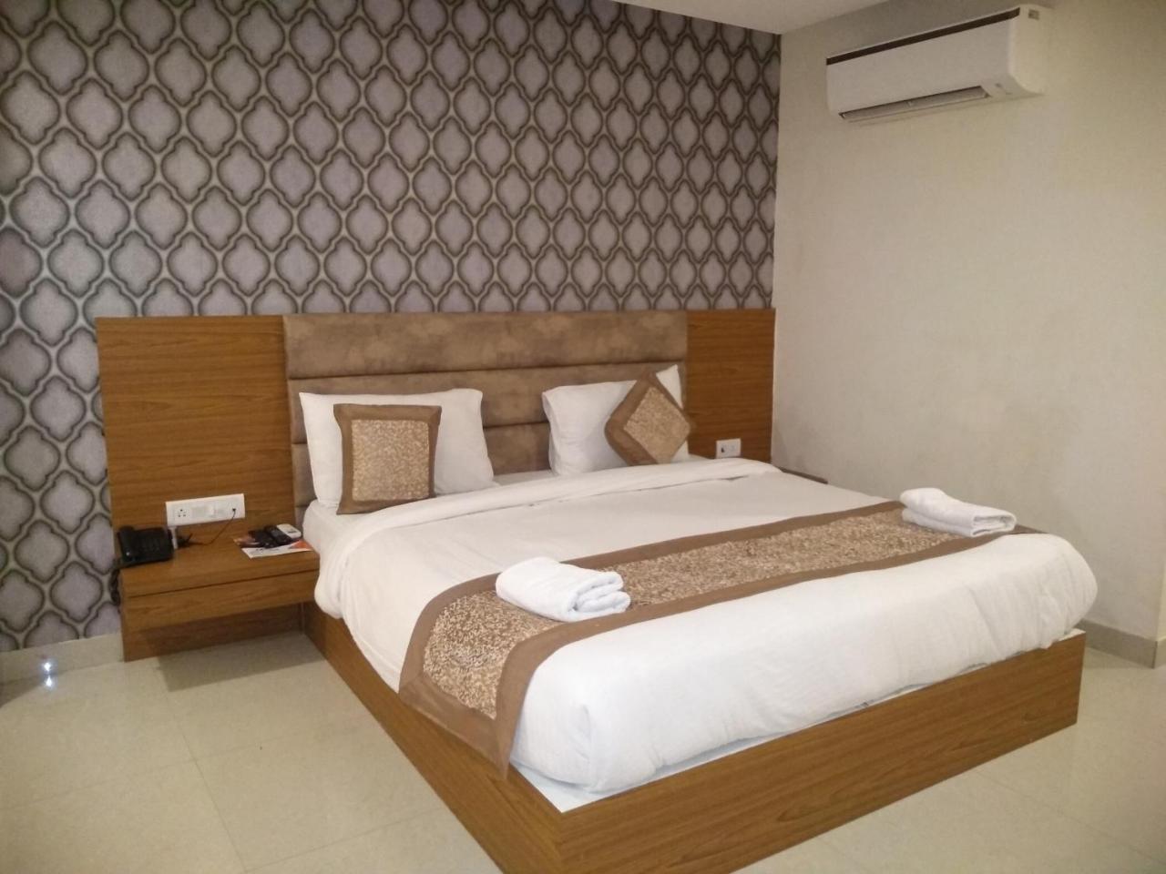 Hotel Airport D'Capitol 新德里 外观 照片